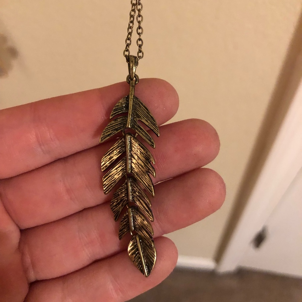 gold feather necklace